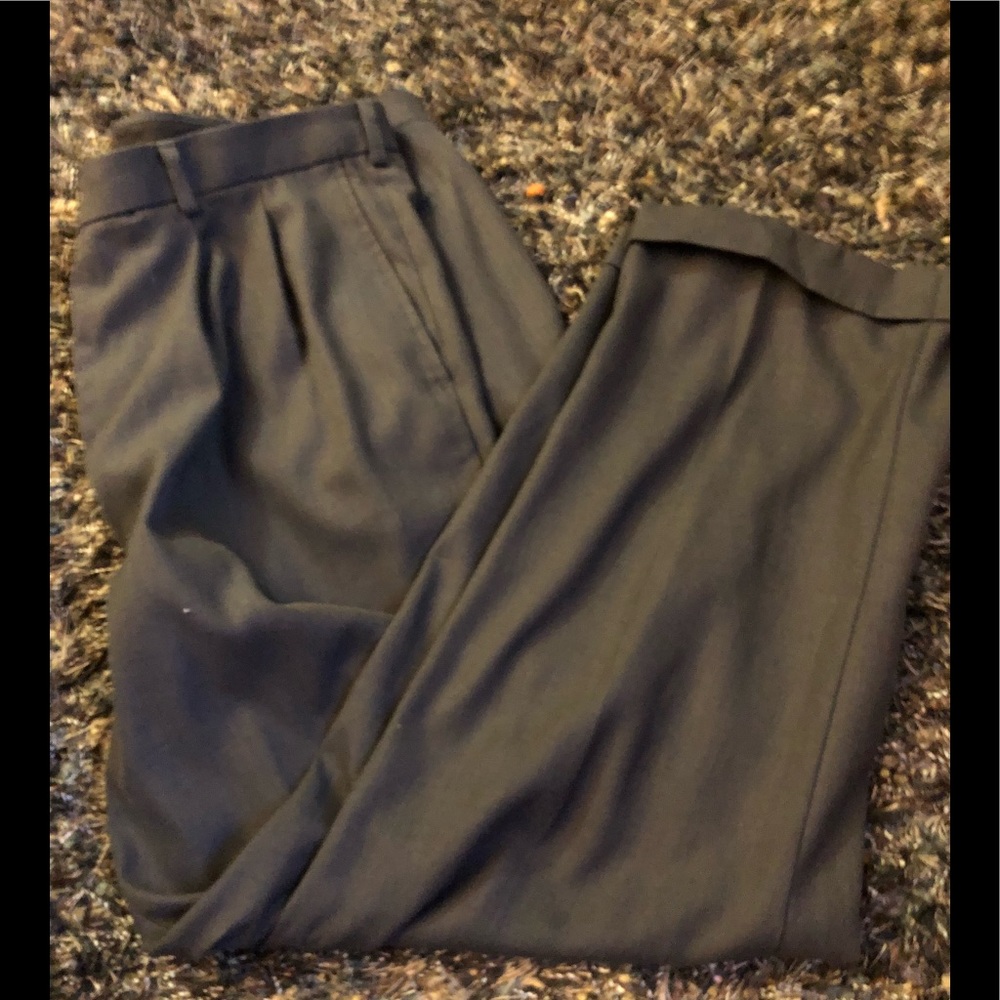 Stafford Gray Dress Pants Size 40/30